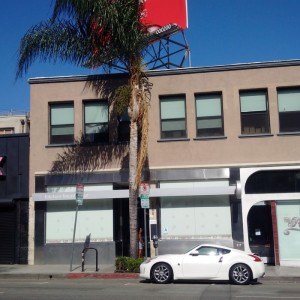 1608 N. Cahuenga Boulevard as it appears today, home to an aggressively mediocre but conveniently 24 hour restaurant.